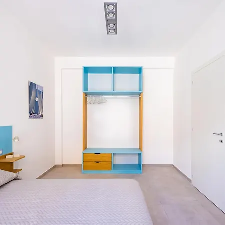 Appartement Brombeis Double Bedroom Center By Napoliapartments *